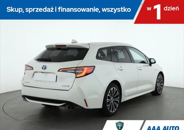 Toyota Corolla cena 89000 przebieg: 125382, rok produkcji 2019 z Sokołów Małopolski małe 211